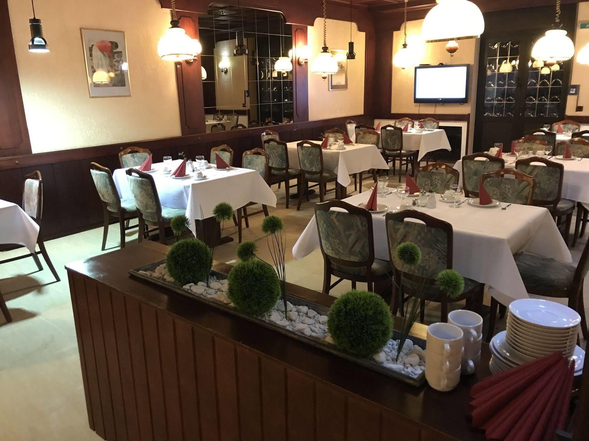 Parkhotel Bergheim Bergheim  Buitenkant foto